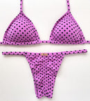 Biquíni Fita Frente Maior Empina Bumbum Poa Rosa Com Bola Preta